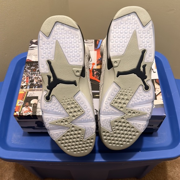 Brand New Air Jordan 6 “ GEORGETOWN “ - Picture 4 of 10